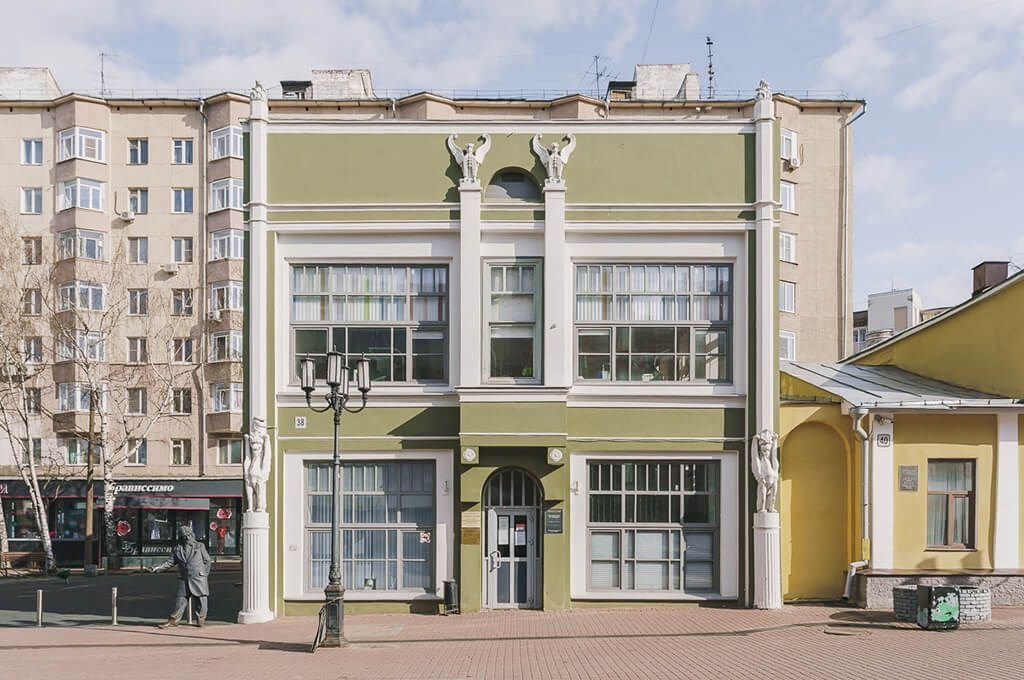 Торговый флигель Каменевой до