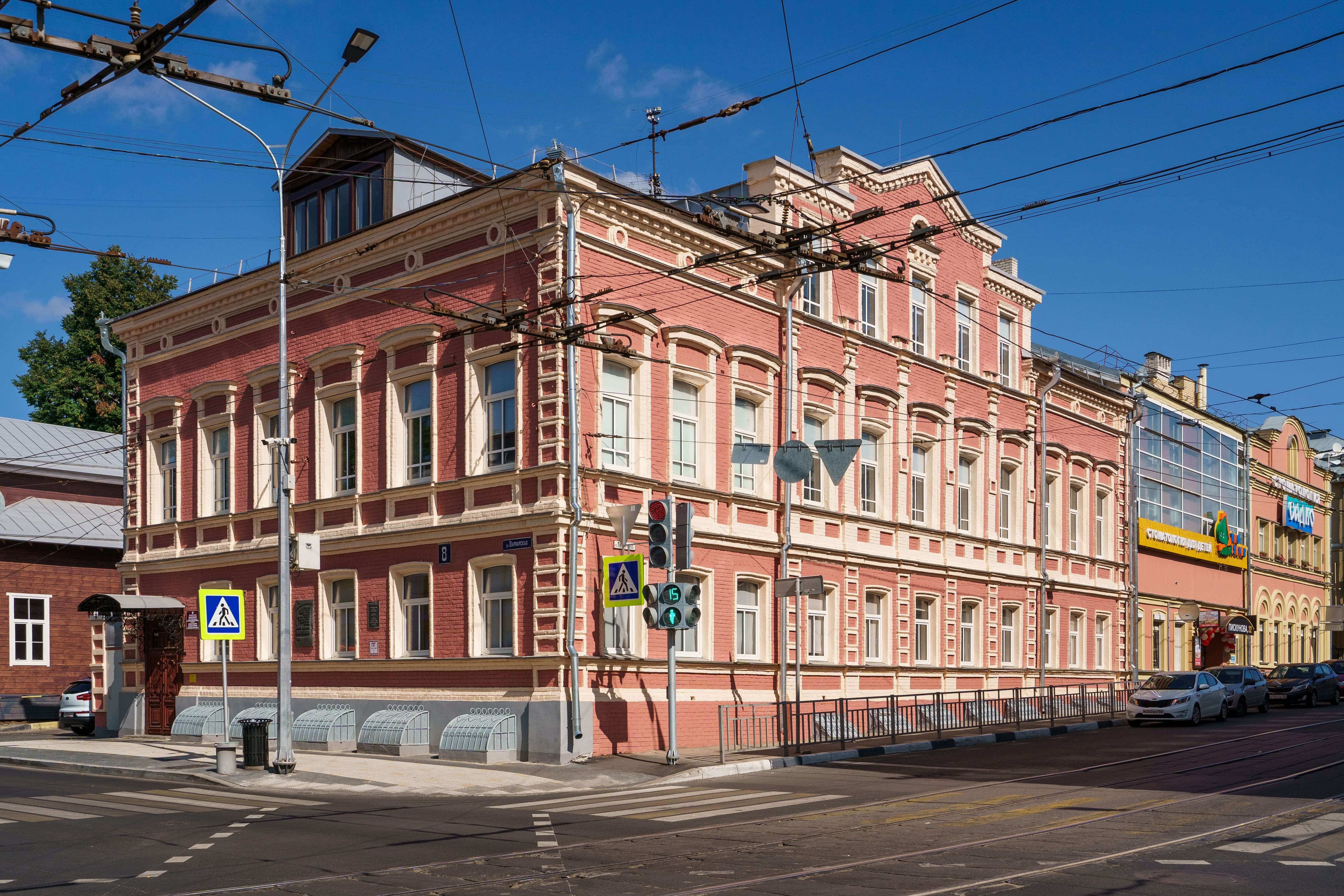 Дом, где жил и работал фотограф-художник Карелин после